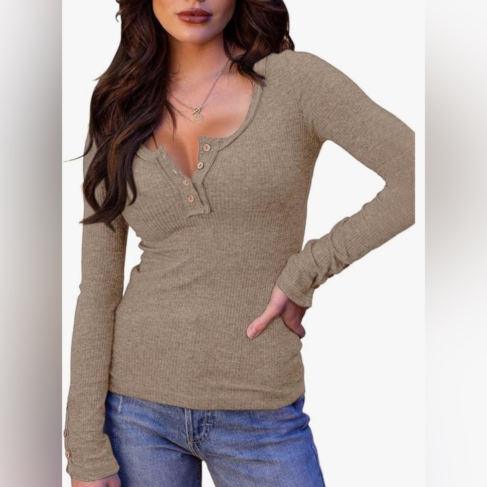 Sandstorm beige top